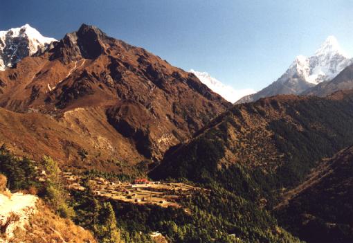 Auf dem Weg nach Tengboche
